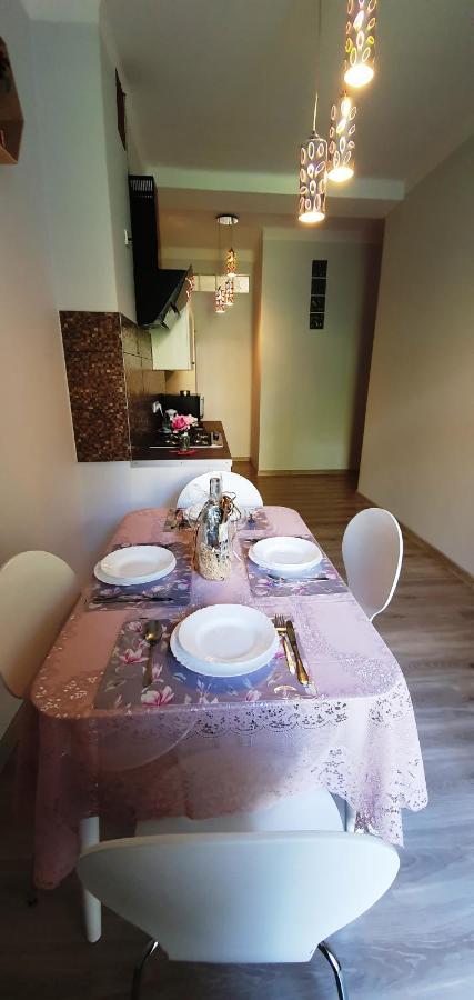 Apartament Orchidea Krasków Eksteriør bilde